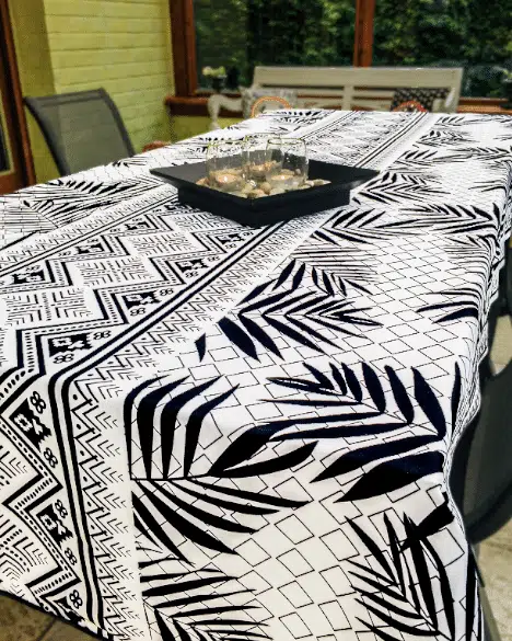 nappe noir et blanc
