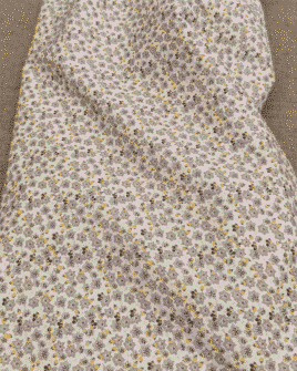 tissu coton fleuri violet clair
