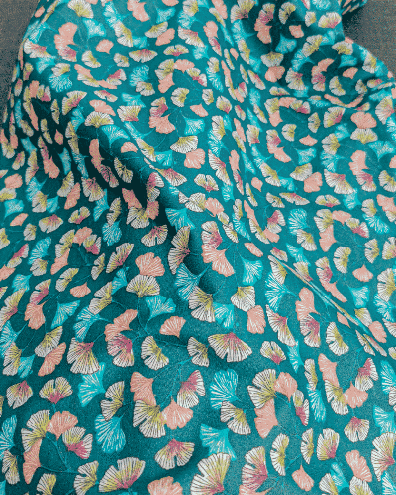 Coton Enduit Fleur Gingko Multicolore Fond Bleu-Vert