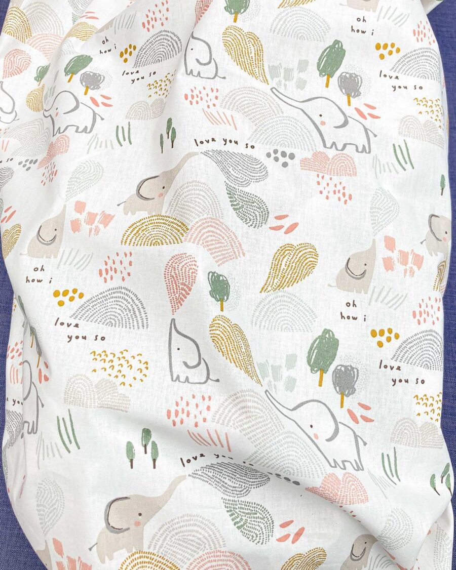 Tissu Coton Motif Éléphant Fond Blanc