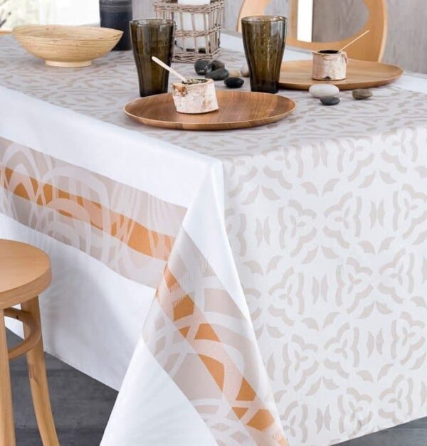 Nappe jacquard enduite Vali camel et gris