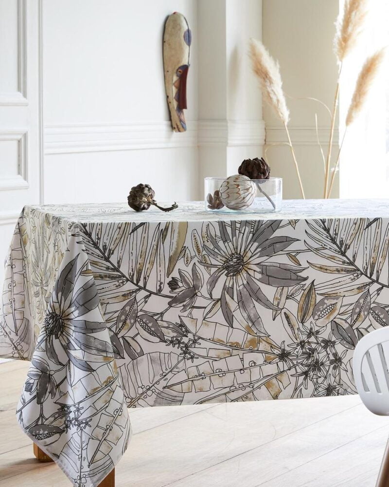 nappe coton eduit feuillage exotique gris et taupe