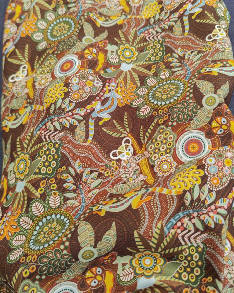 tissu coton bio lézard et paresseux marron