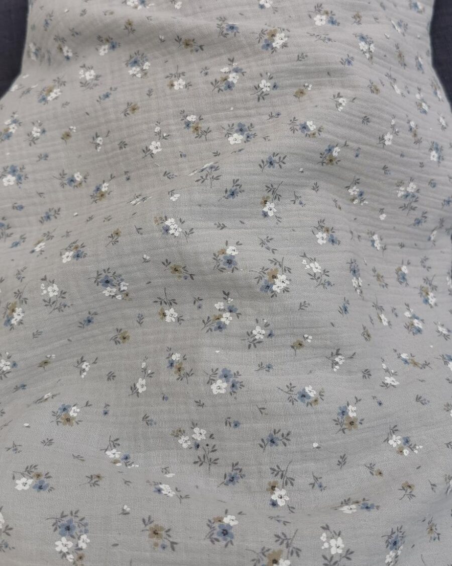 tissu double gaze fleuri gris bleu blanc