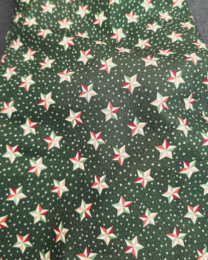 tissu coton bio étoile de noël vert sapin