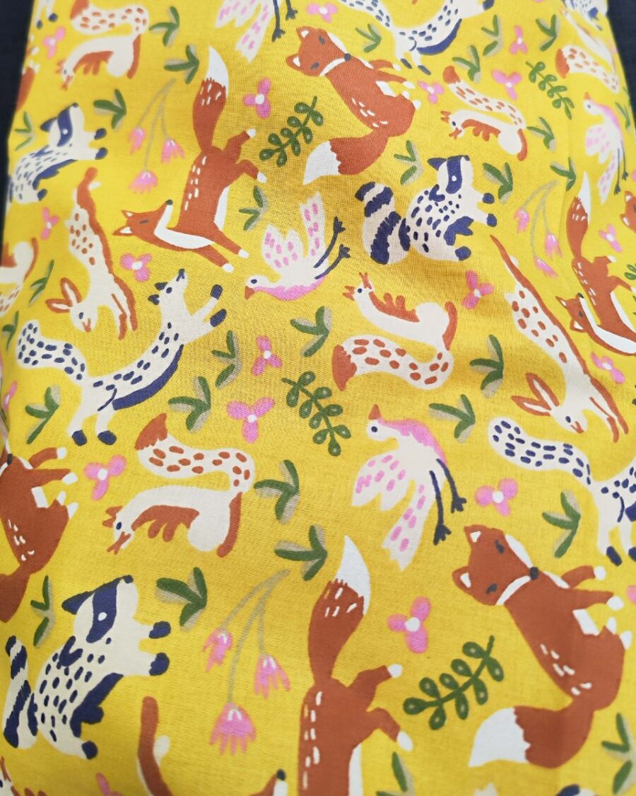 tissu coton imprimé renard jaune