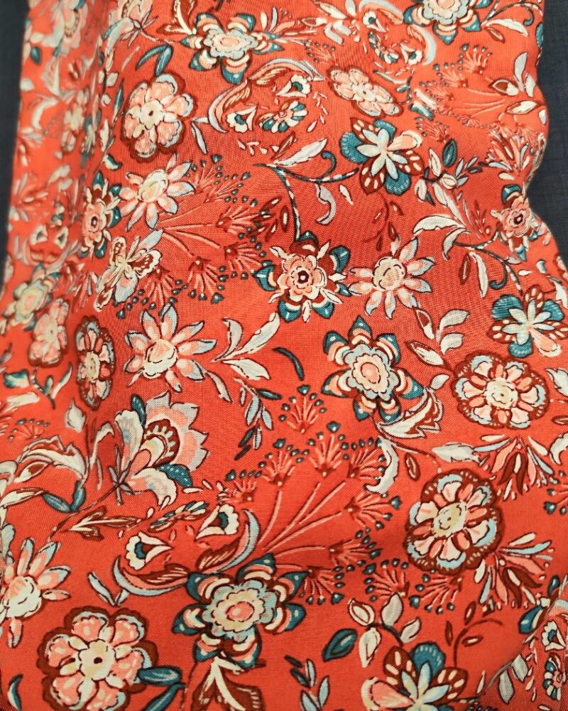 tissu viscose fleuri corail