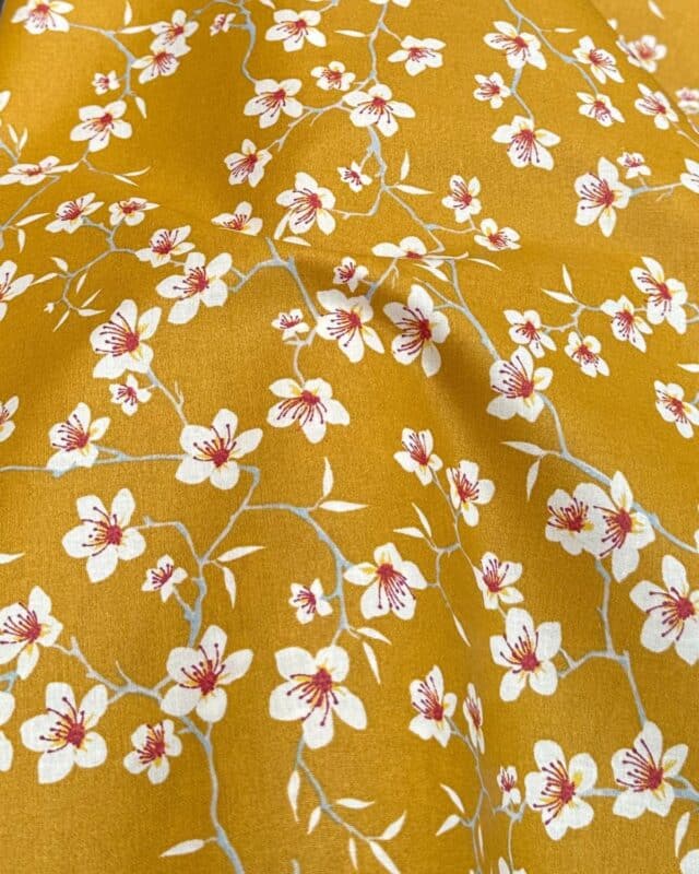 tissu coton amandier enduit jaune moutarde