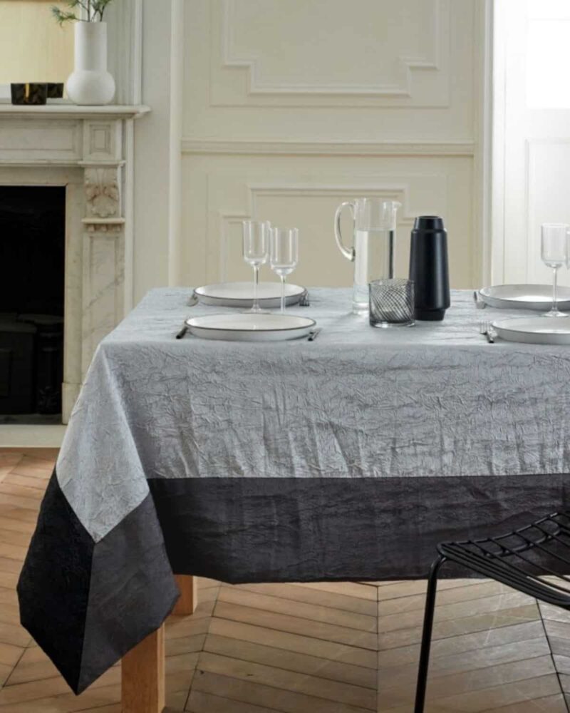 nappe nydel taffetas froissés ambiance gris perle noir charbon et anthracite