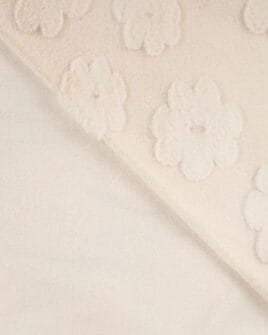 tissu fausse fourrure imprimé fleur écru 2