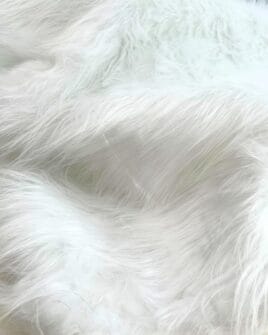tissu fausse fourrure poil long blanc