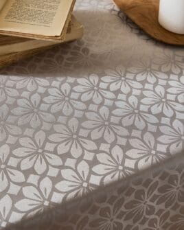 nappe nydel lotus sable polyester motif