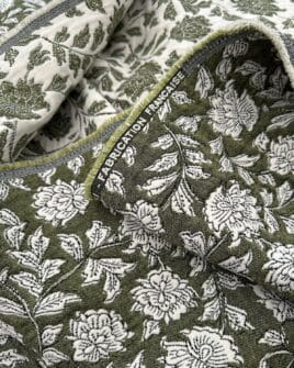 tissu jacquard fleur indinne vert sauge
