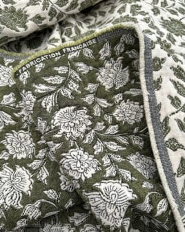 tissu jacquard fleur indienne vert sauge