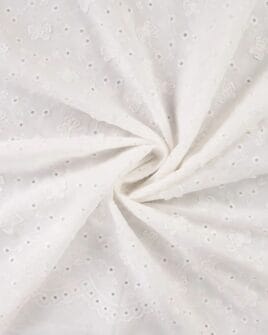 tissu broderie anglaise papillon brodé blanc