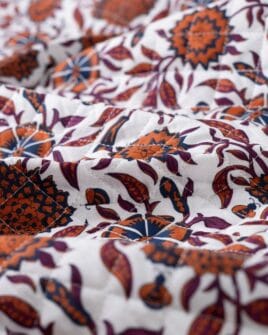 voile de coton matelassé imprimé fleur indienne réversible rayure cognac blanc