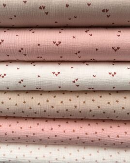 tissu double gaze imprimé coeur et mini fleur