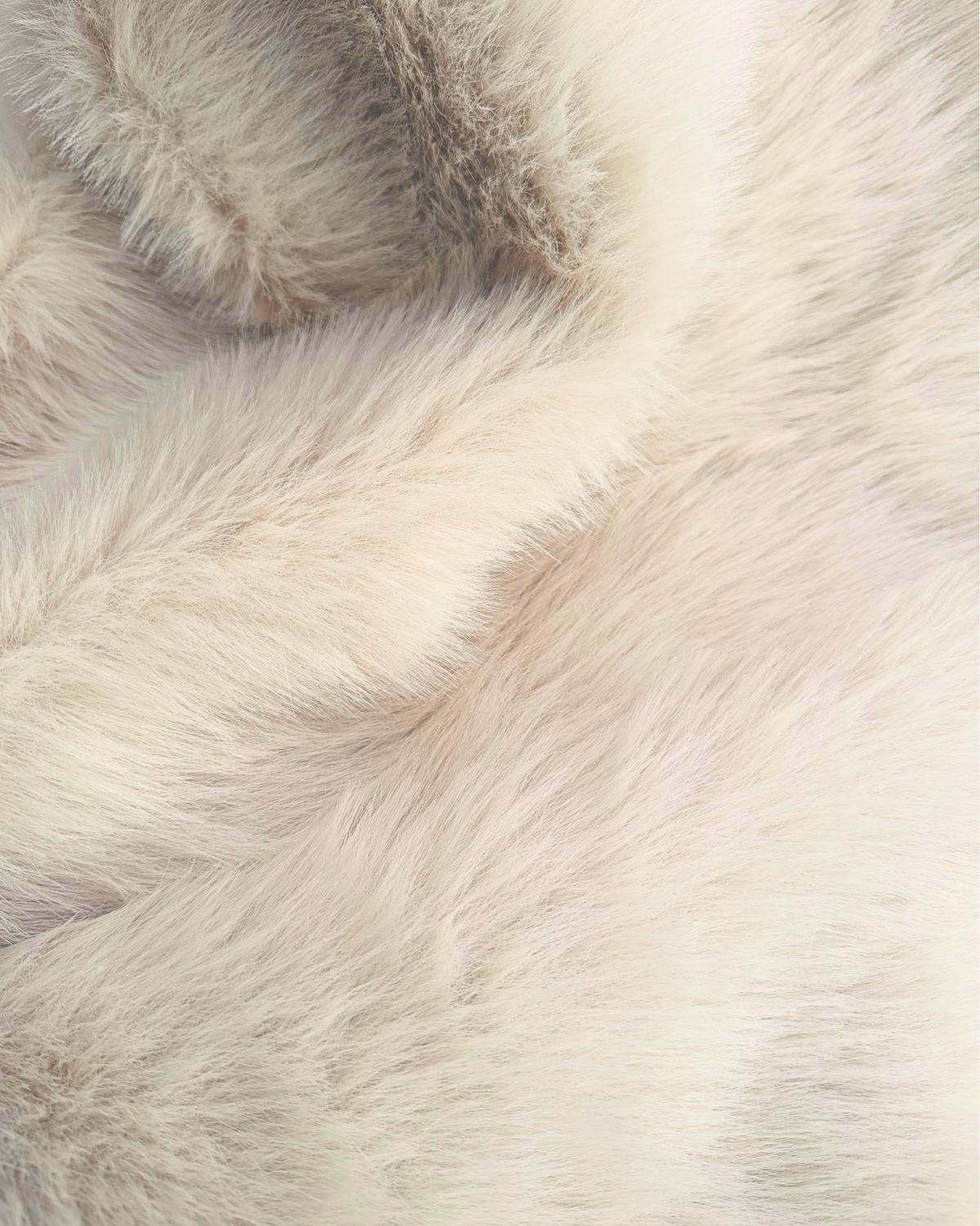 tissu fausse fourrure sugar écru 530g poil 3,5cm