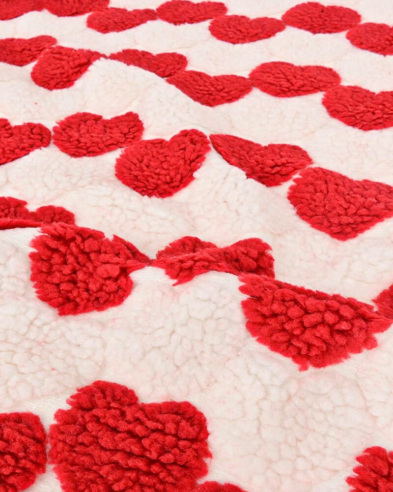 tissu teddy bouclette coeur rouge écru